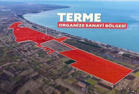Karadeniz k�y�s�nda dev sanayi alan�