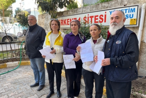 Apartman sakinlerine 'raporlu' zul�m