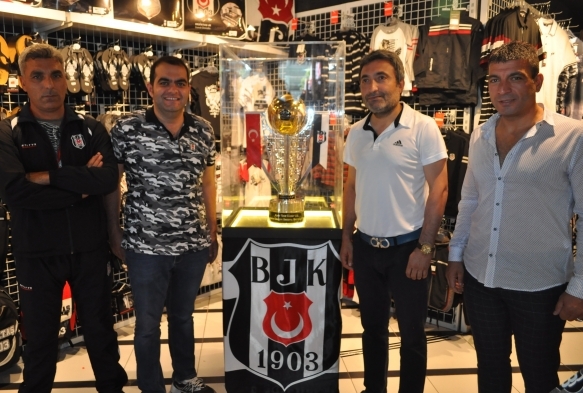 Beikta'n ampiyonluk kupas Kayseri'de