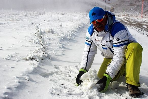 Erciyes'te kar sevinci
