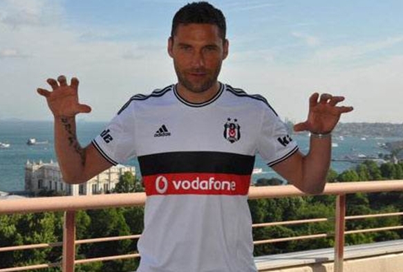 Beikta, Tosic'in szlemesini 2 yl uzatt