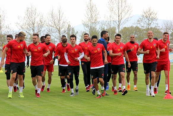 Kayserispor, Trabzonspor ma hazrlklarna devam ediyor