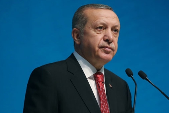 Erdoan'dan heykelinin yaplmasna tepki: 'ok zldm'