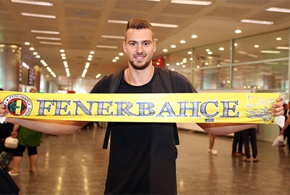 'Fenerbahede oynamak benim iin bir onur'