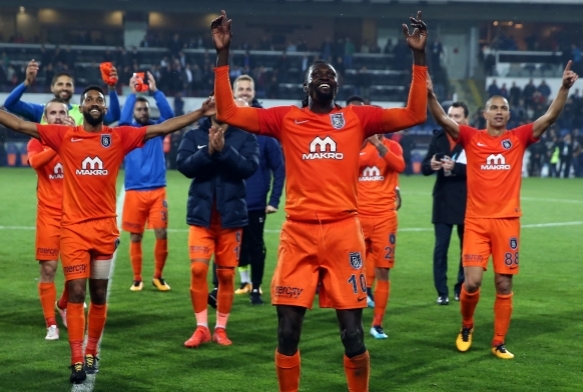 Adebayordan Galatasaraya ikinci kez hat-trick