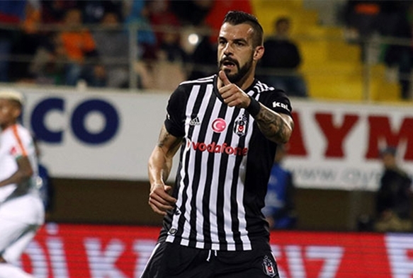 Alvaro Negredo: 'Vodafone Park heyecan verici'