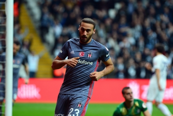 Cenk Tosun'dan veda gibi 3'l!