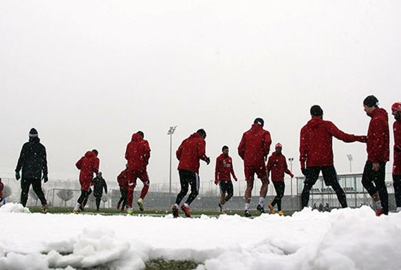 Demir Grup Sivasspor kar altnda alt