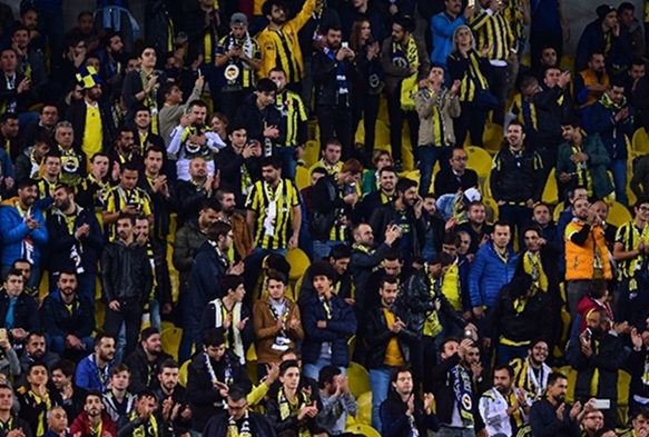 Fenerbahe taraftar Trabzonspor manda yok