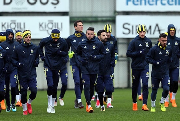 Fenerbahe'de derbi hazrlklar sryor