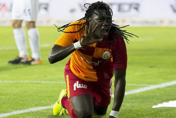 Rekor kran Gomis, FIFAda da yer ald