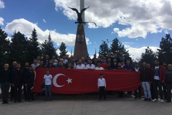 50 aralk konvoyla ehitlii ziyaret ettiler
