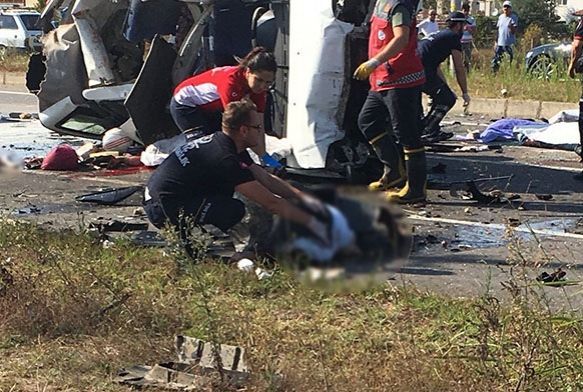 Feci trafik kazas: 7 l