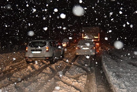 Kahramanmara-Kayseri yolu ift ynl trafie kapatld