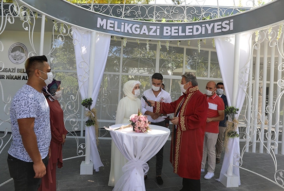 Melikgazi'de nikahlar artk kr nikah eklinde olacak