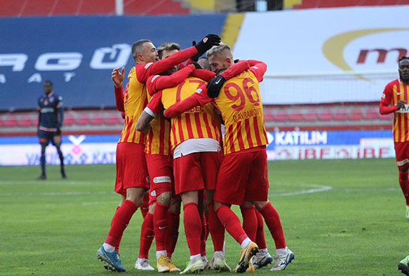 Kayserispor: 2 - Medipol Baakehir: 0