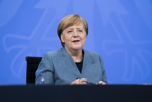 Merkel: Yaz ayna kadar herkes alanacak