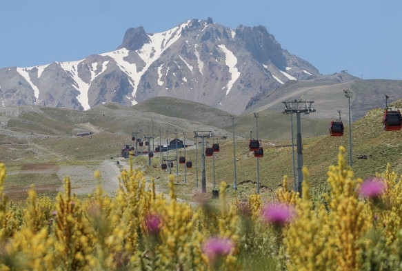 Erciyes Da'nda evre temizlii yaplacak