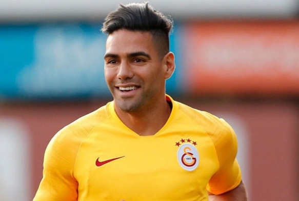 Radamel Falcao koronavirse yakaland