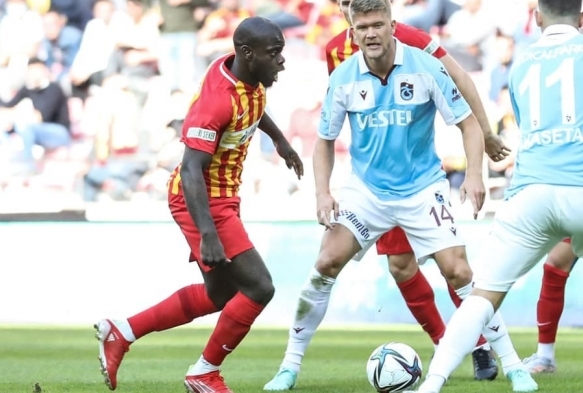 Kayserispor nc malubiyetini ald