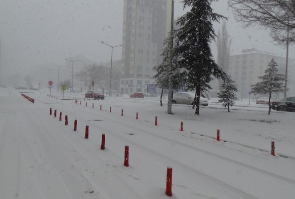 Meteorolojiden kuvvetli kar ya uyars