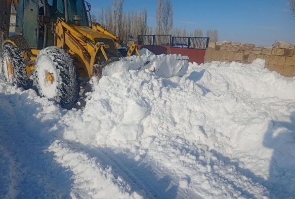 Kayseri'de 223 mahalle yolu ulama kapal