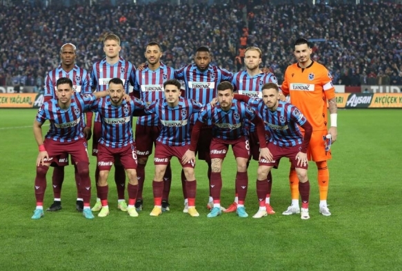 Trabzonspor, hem darda hem ierde lider