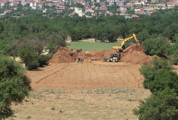 Kayp genler 45 saattir kazlan 30 metrelik kuyuda l bulundu