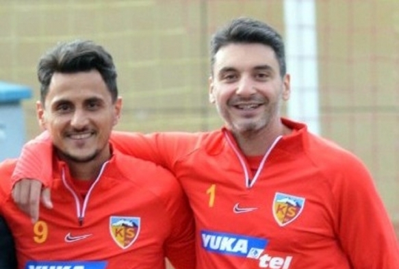 Kayserispor, Mustafa Pektemek ve Cenk Gnen ile devam edecek