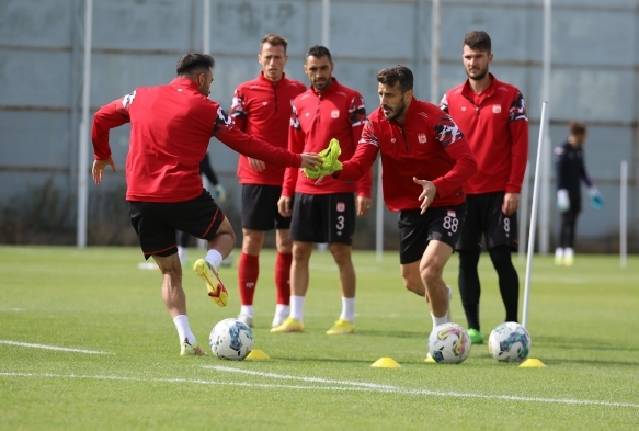 Sivasspor, Baakehir mana hazrlanyor