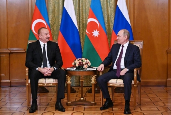 Aliyev ve Putin Soide grt