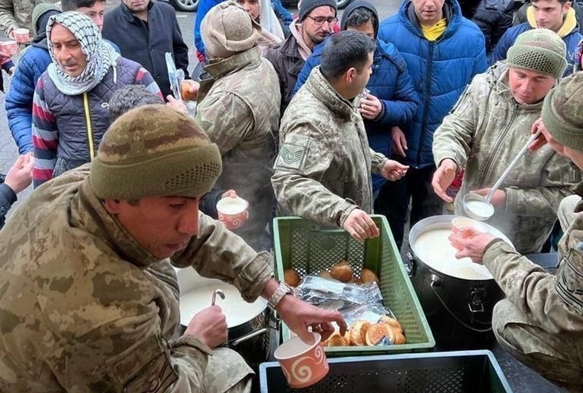 Mehmetik Deprem Blgesinde!