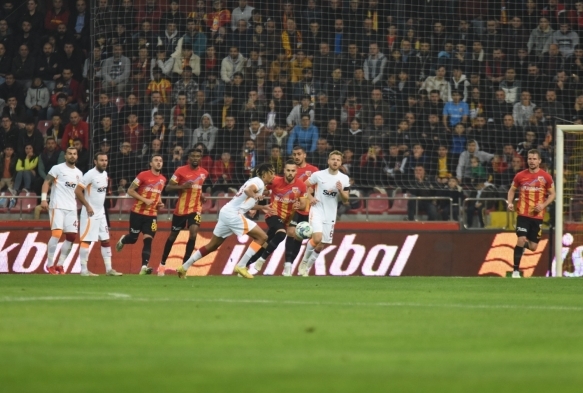 Kayserispor bugn Galatasaraya konuk olacak