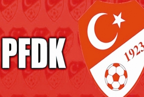 PFDKdan Fenerbahe ve Galatasaraya para cezas