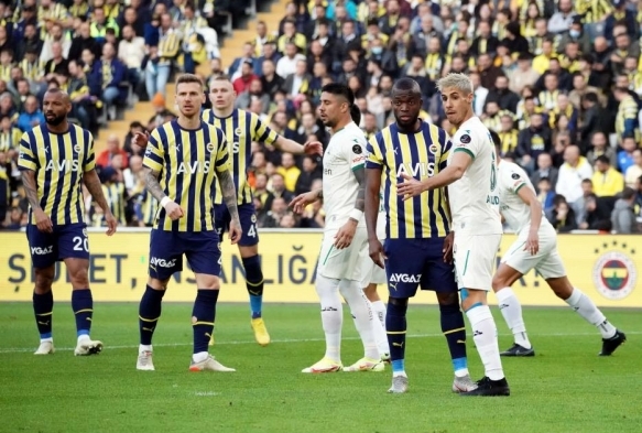 Giresunspor ile Fenerbahe 16. randevuda