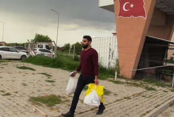 Kadir eker izinli olarak tekrar tahliye oldu