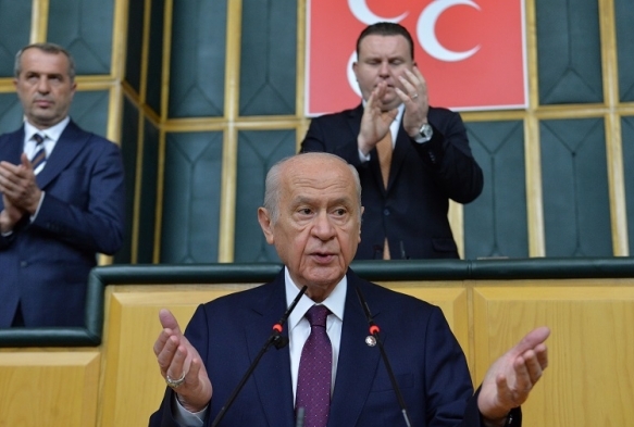 MHP Genel Bakan Baheliden asgari cret aklamas: Sz veriyorum