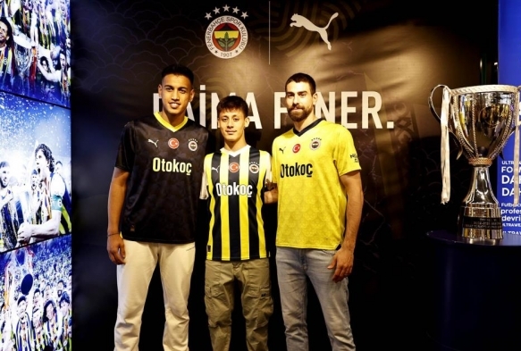 Fenerbahenin yeni sezon formalar tantld