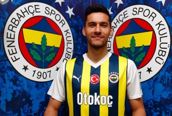 Umut Nayir, resmen Fenerbahe'de