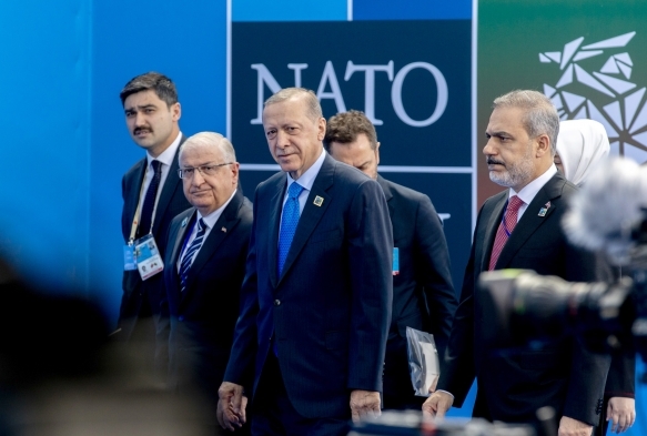 Cumhurbakan Erdoandan NATO zirvesi sonras aklamalar