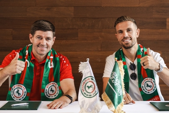 Jordan Henderson, Al Ettifaq'a transfer oldu