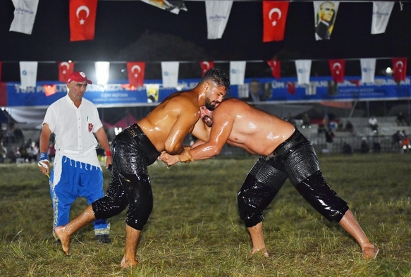 Feslikan'ın Başpehlivanı Kim?