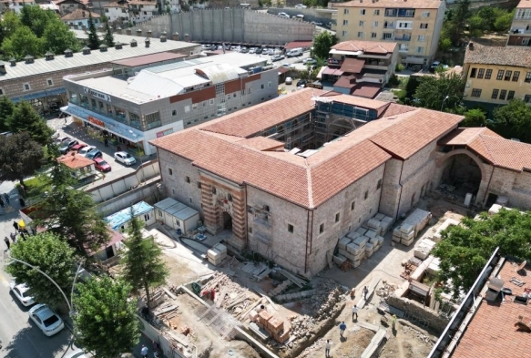 Gk Medrese Yeniden Ayağa Kalkıyor