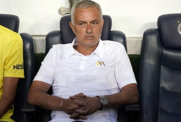 Mourinho'dan Lille maında 3 değişiklik