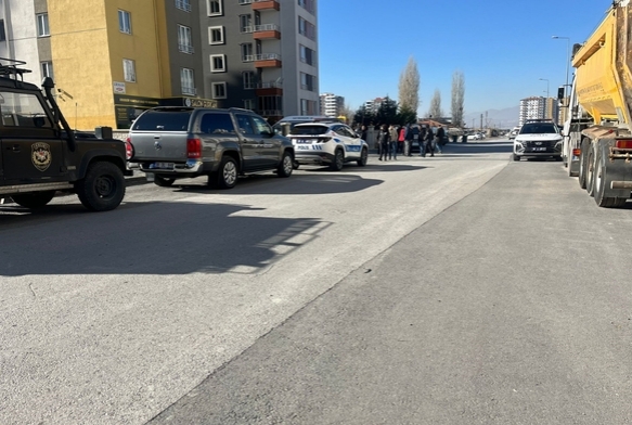 Kayseri'de zel Harekat Polisi l Bulundu!