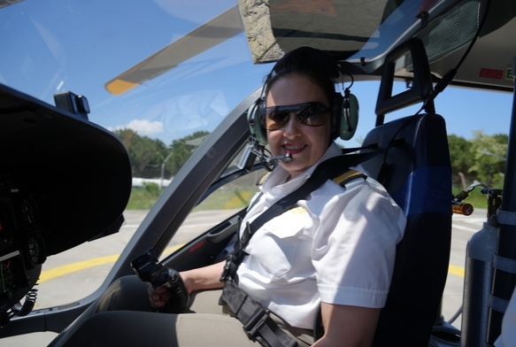 Trkiye'nin tek kadn ambulans helikopter pilotu