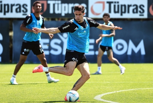 Beşiktaş kondisyon ve taktik çalıştı