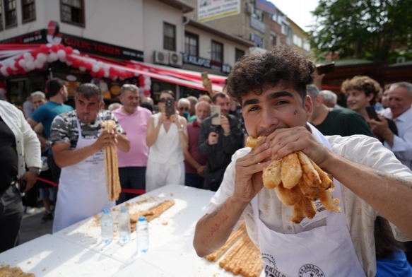 En uzun brei yiyebilmek iin gnlerce a kaldlar...
