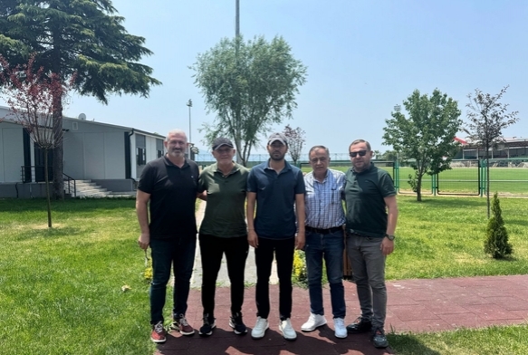 Kocaelispor'da Selçuk İnan göreve başladı