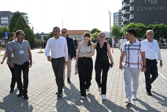 Ferdi Zeyrekin kz Nehir, TYTye zgr zel ile geldi